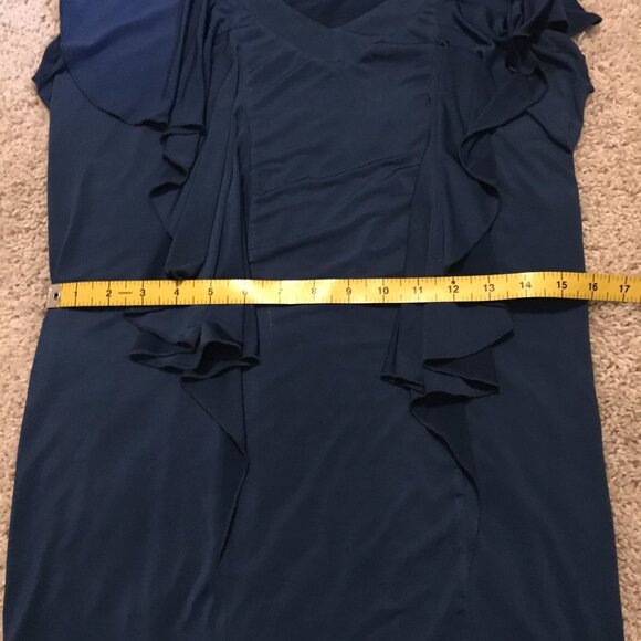 Pepper Plus Slinky Navy Blue Ruffled Long Sleeveless Top - Picture 12 of 14
